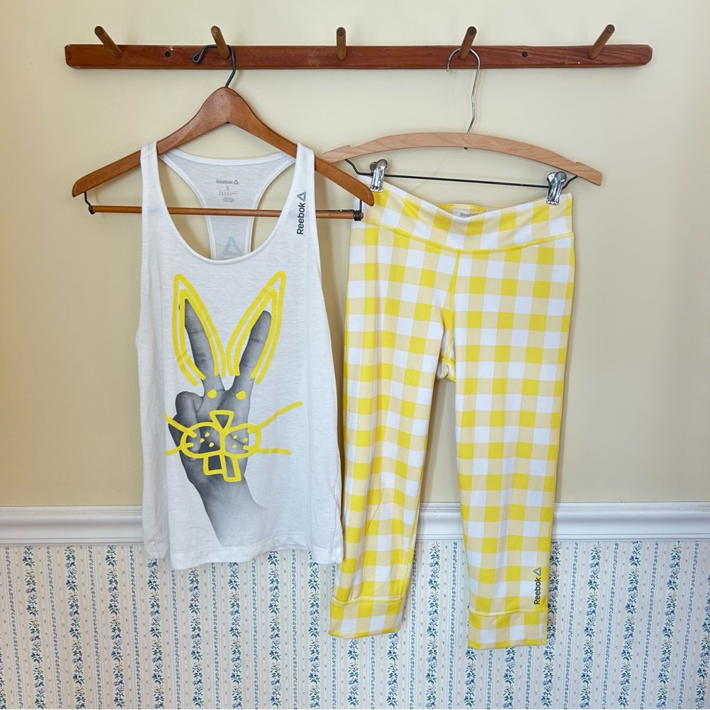 Reebok Tank Top & Plaid Athletic Cropped Leggings Set